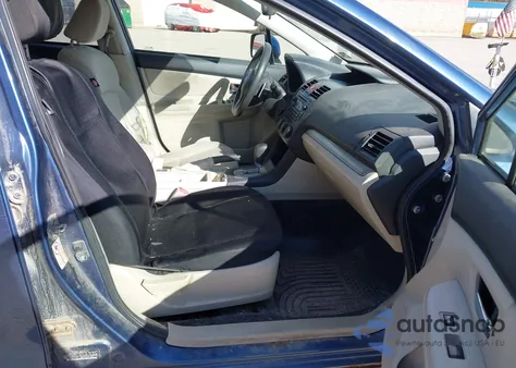 2013 Subaru Xv Crosstrek 2.0I Premium from USA, damaged, VIN JF2GPACC5DH841181